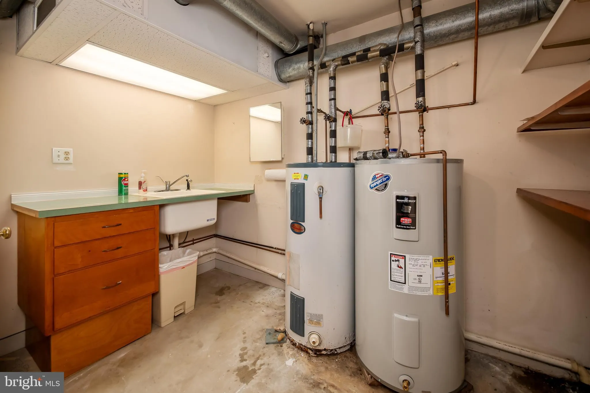 Allentown, Pennsylvania 18103, United States, 3 Bedrooms Bedrooms, ,4 BathroomsBathrooms,Residential,Active,169198