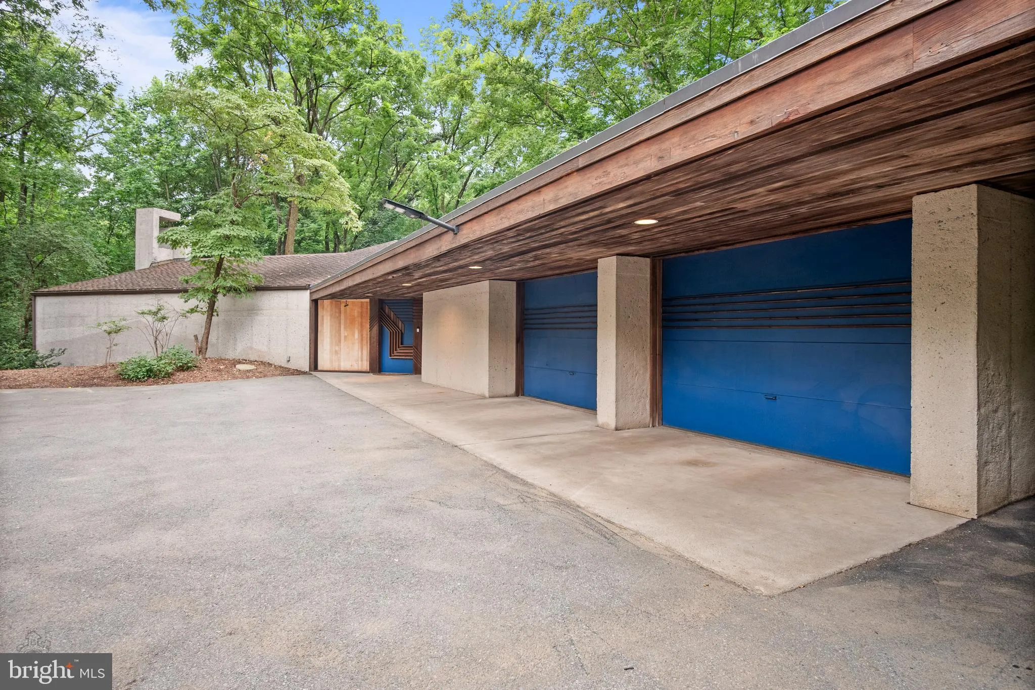 Allentown, Pennsylvania 18103, United States, 3 Bedrooms Bedrooms, ,4 BathroomsBathrooms,Residential,Active,169198