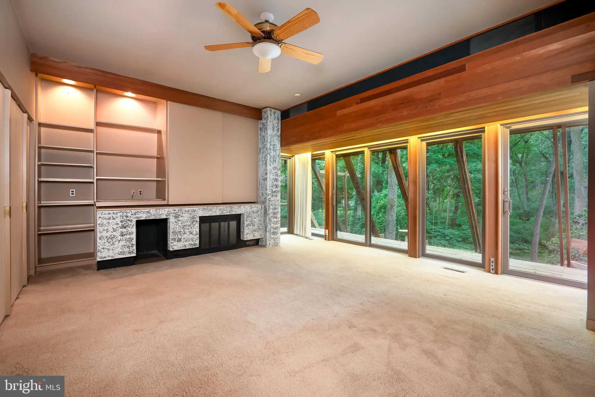 Allentown, Pennsylvania 18103, United States, 3 Bedrooms Bedrooms, ,4 BathroomsBathrooms,Residential,Active,169198