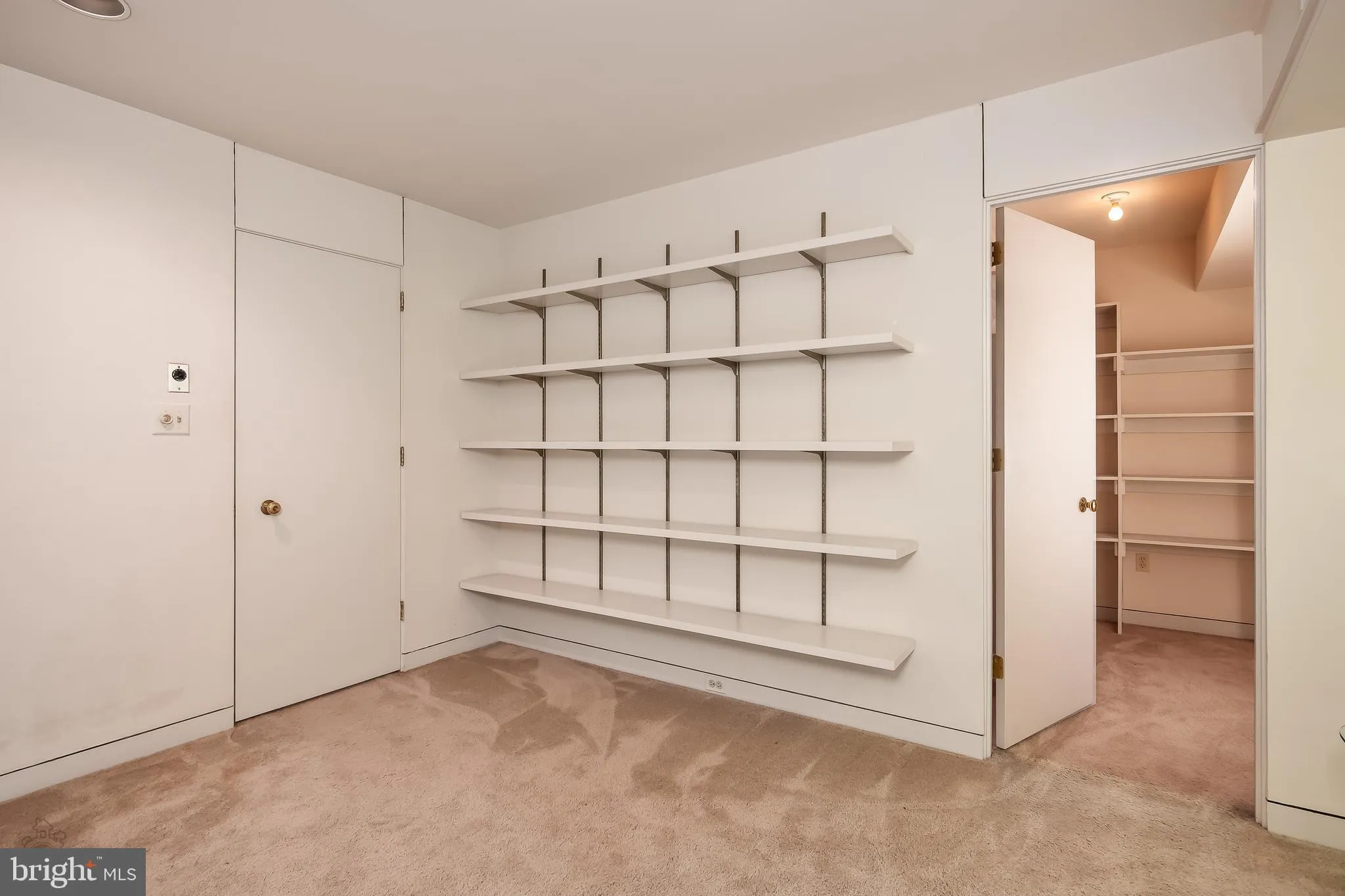 Allentown, Pennsylvania 18103, United States, 3 Bedrooms Bedrooms, ,4 BathroomsBathrooms,Residential,Active,169198