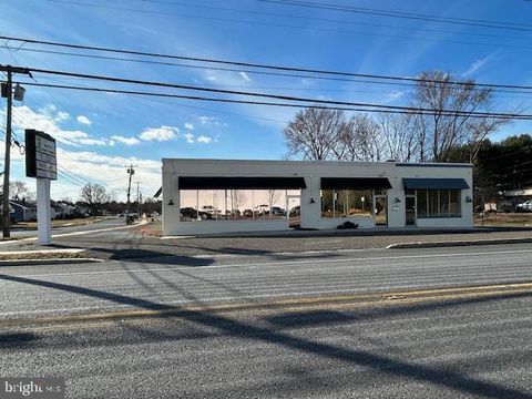 705 N MAIN STREET 705 GLASSBORO NJ 08028