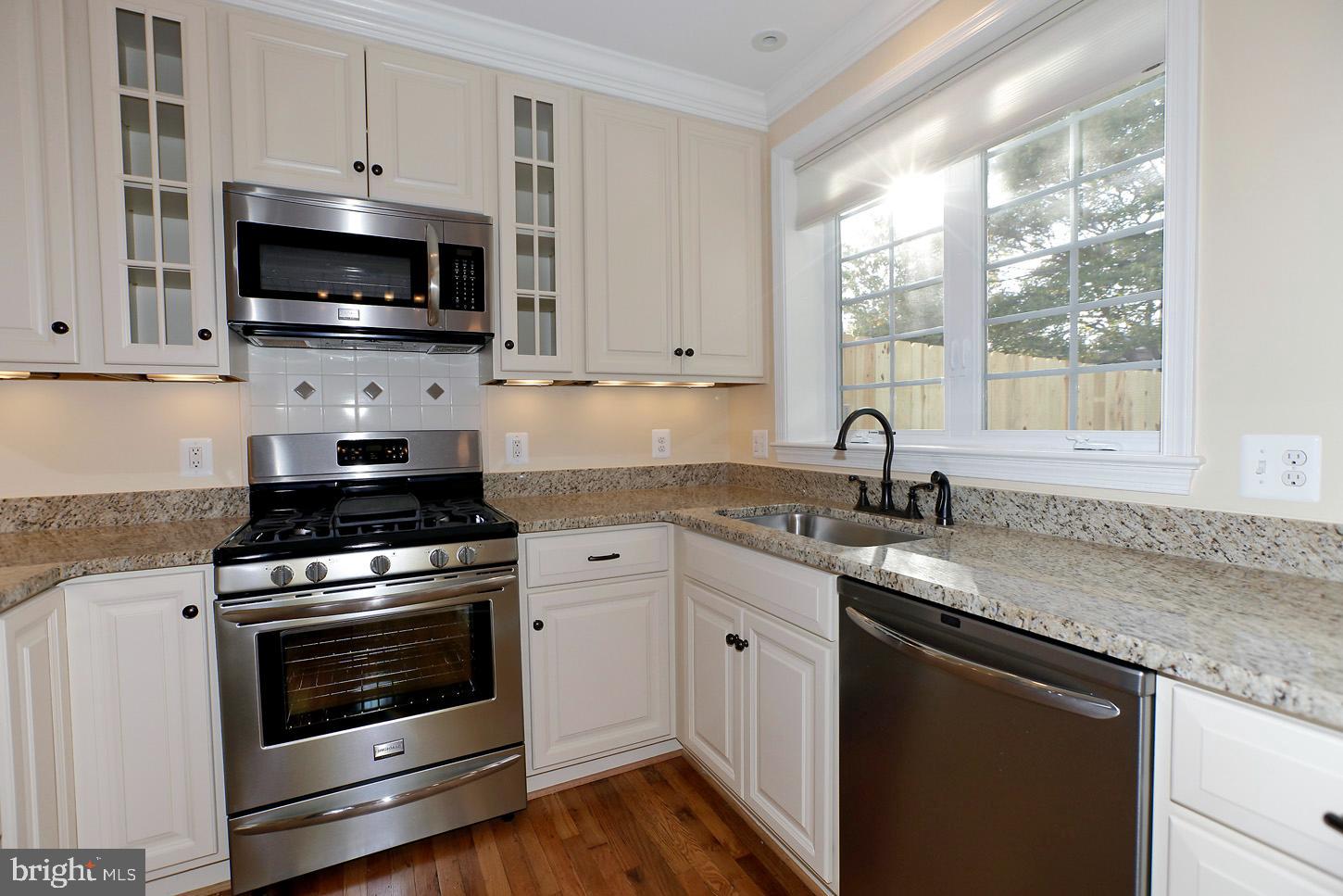 BRADDOCK - Residential Lease