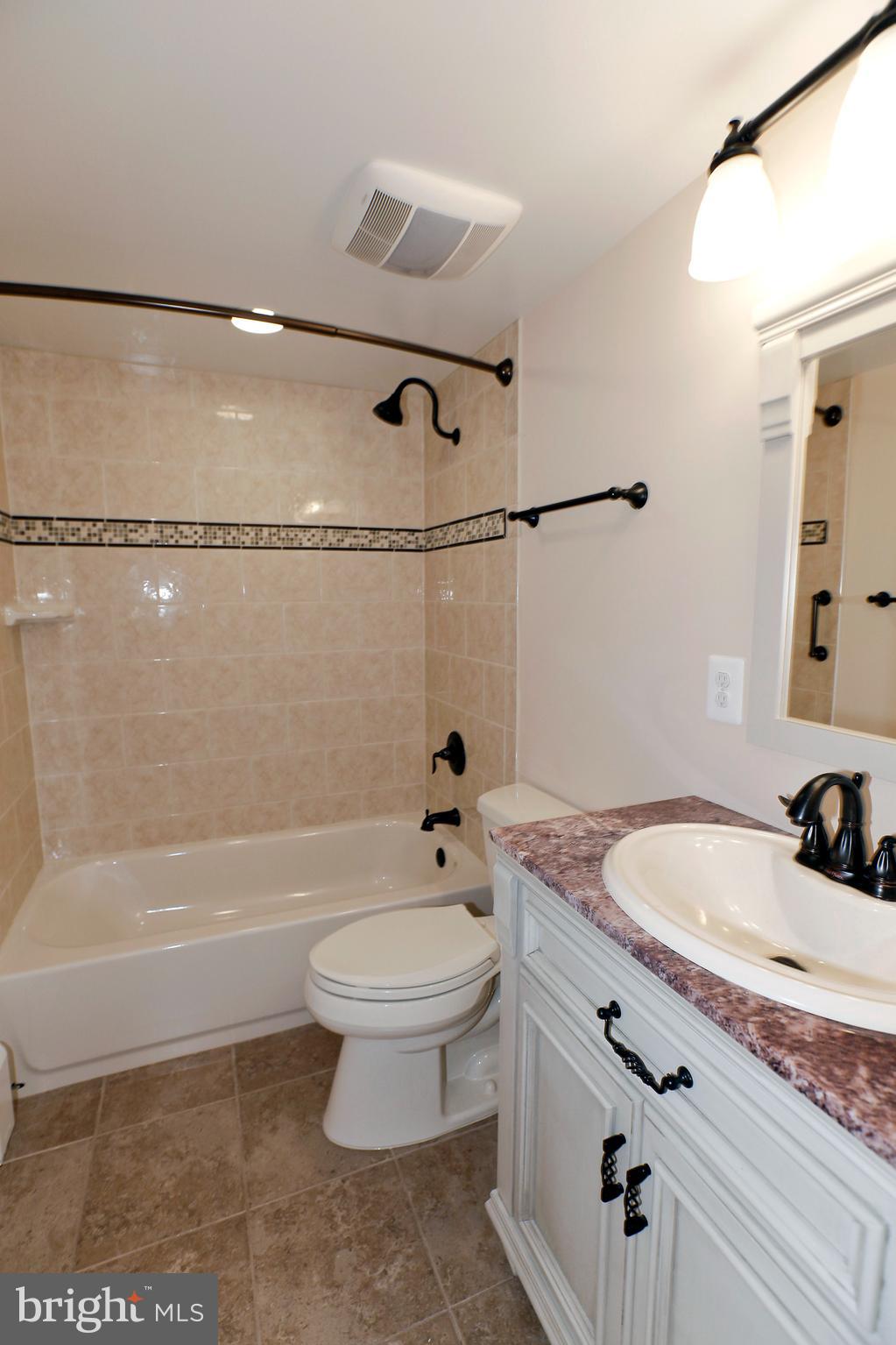 BRADDOCK - Residential Lease