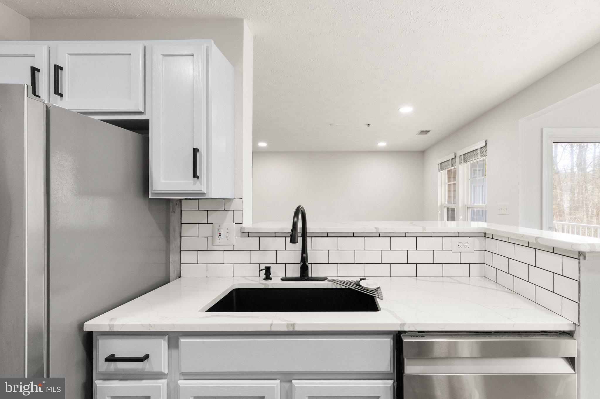 PINEY ORCHARD - Residential