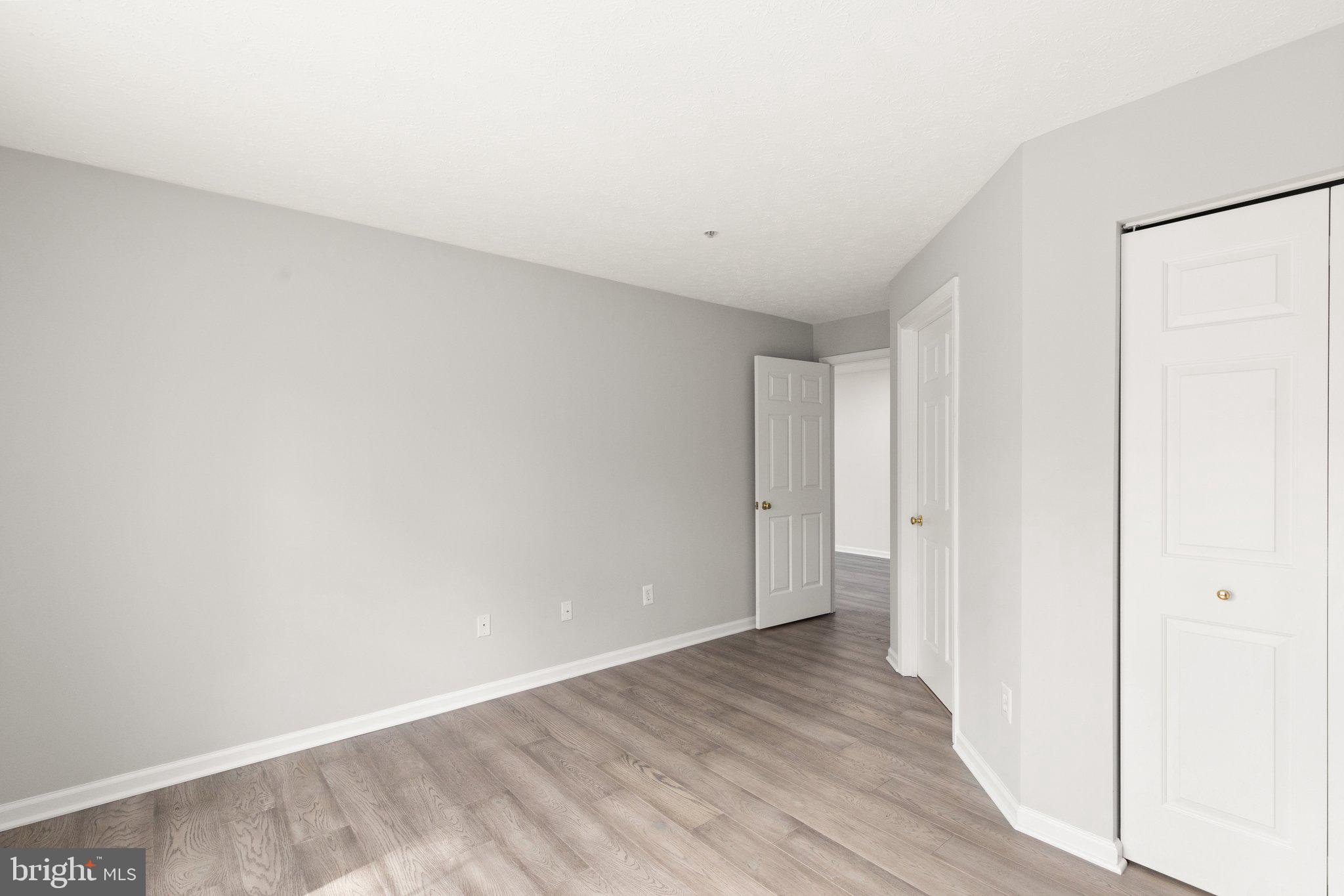 PINEY ORCHARD - Residential