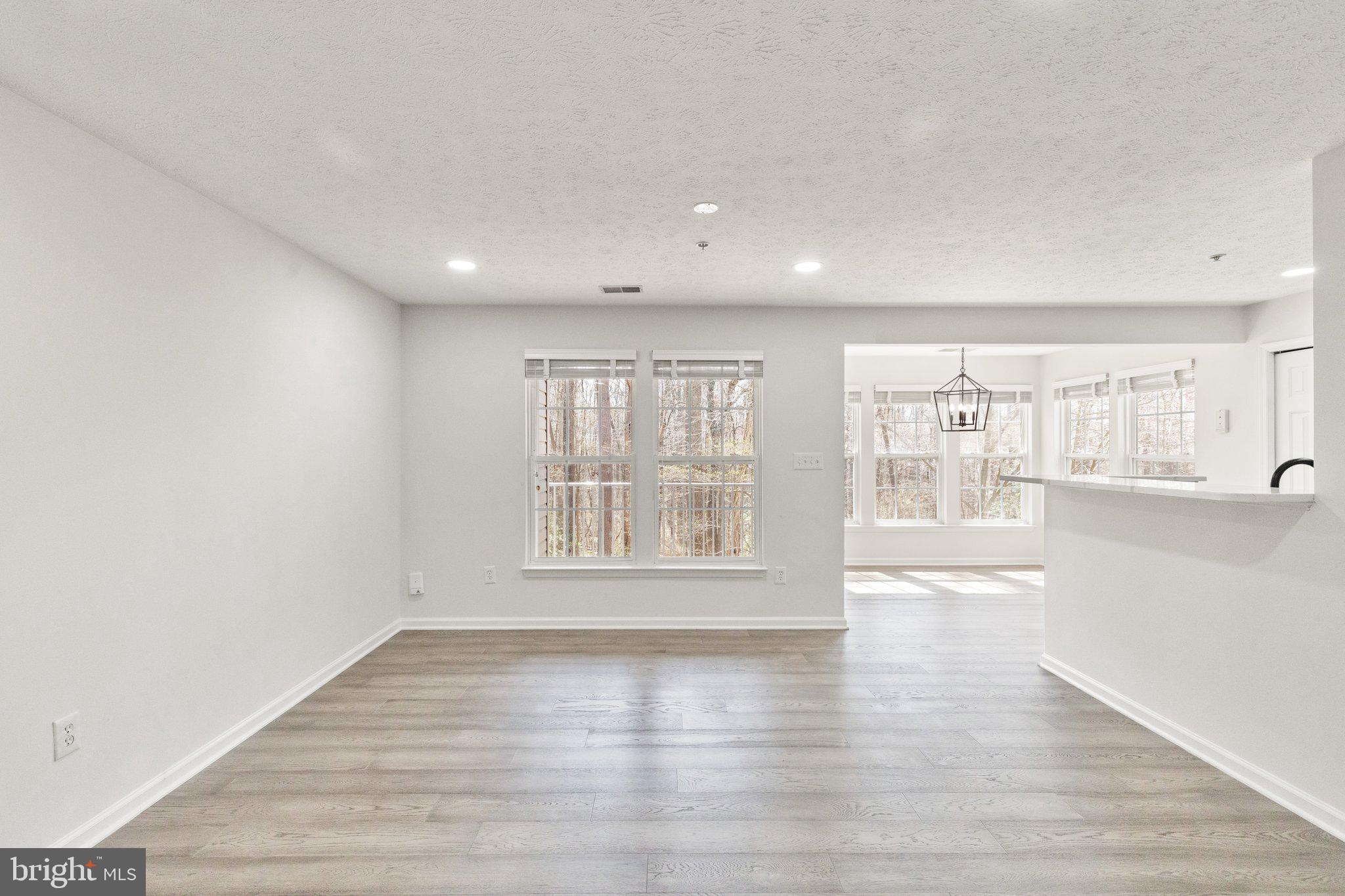 PINEY ORCHARD - Residential