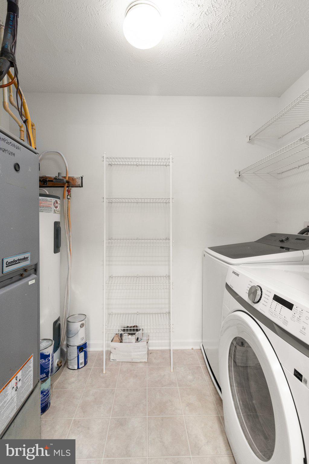 PINEY ORCHARD - Residential