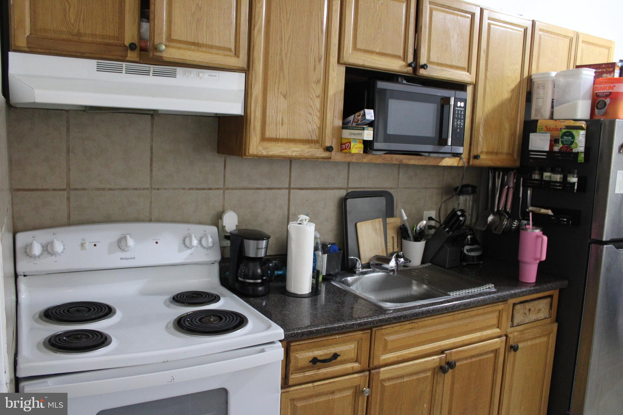 PHILADELPHIA (WEST) - Residential