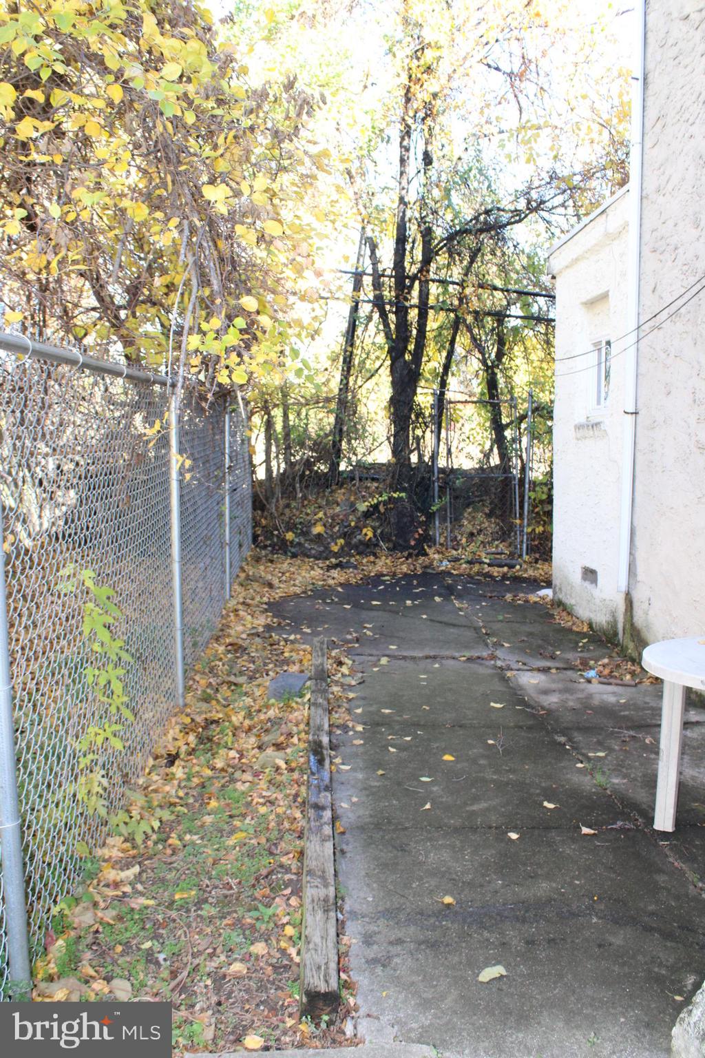 4869 MERION AVENUE MERION AVE