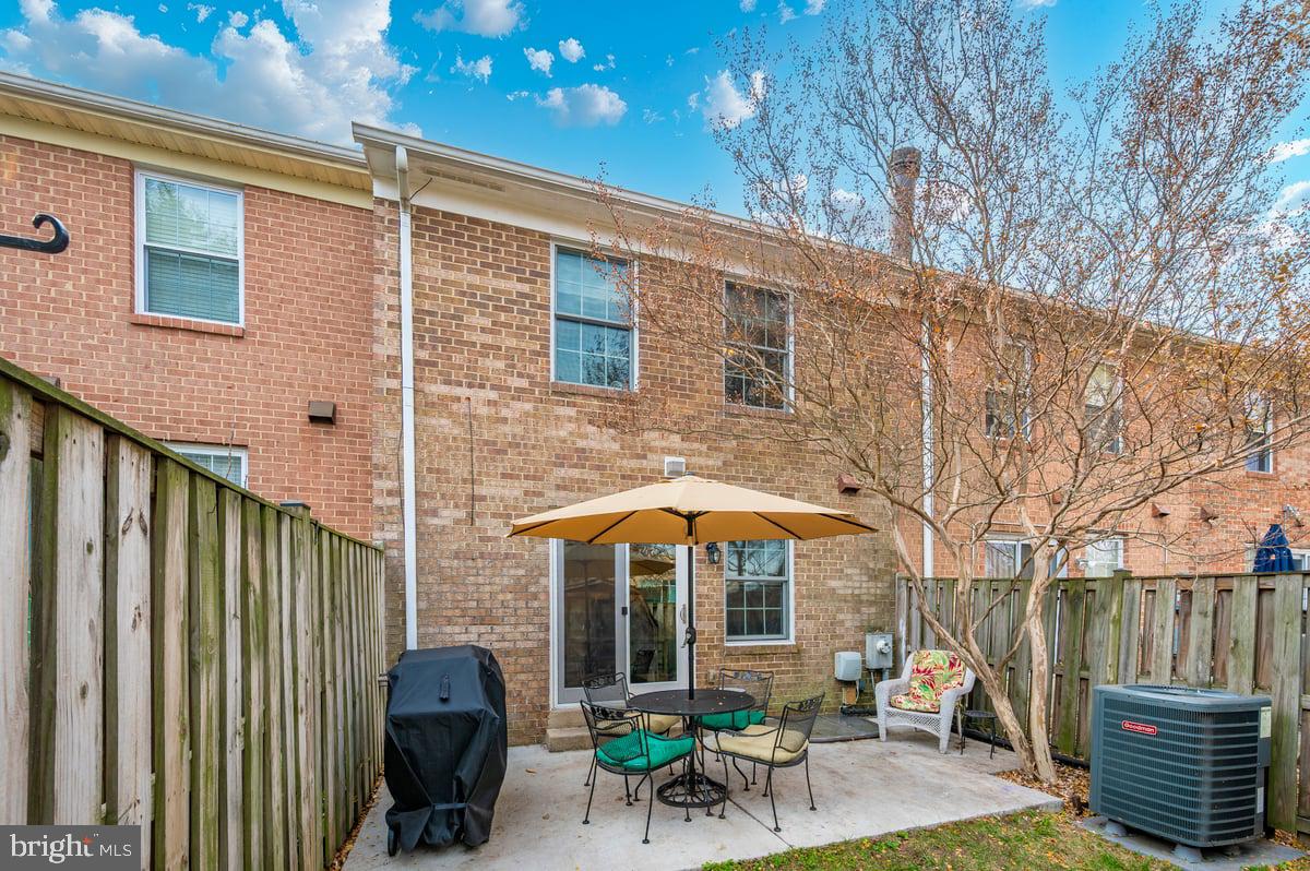 MARBLE HILL - Residential