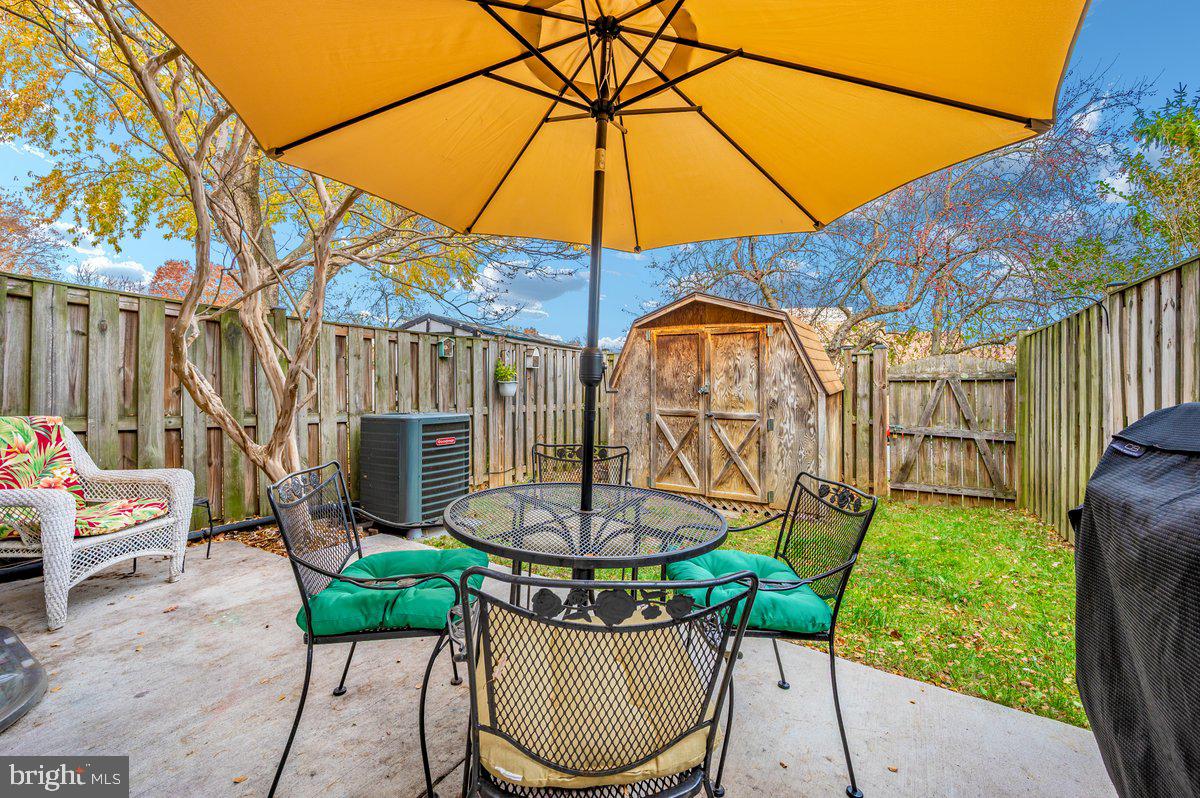 MARBLE HILL - Residential