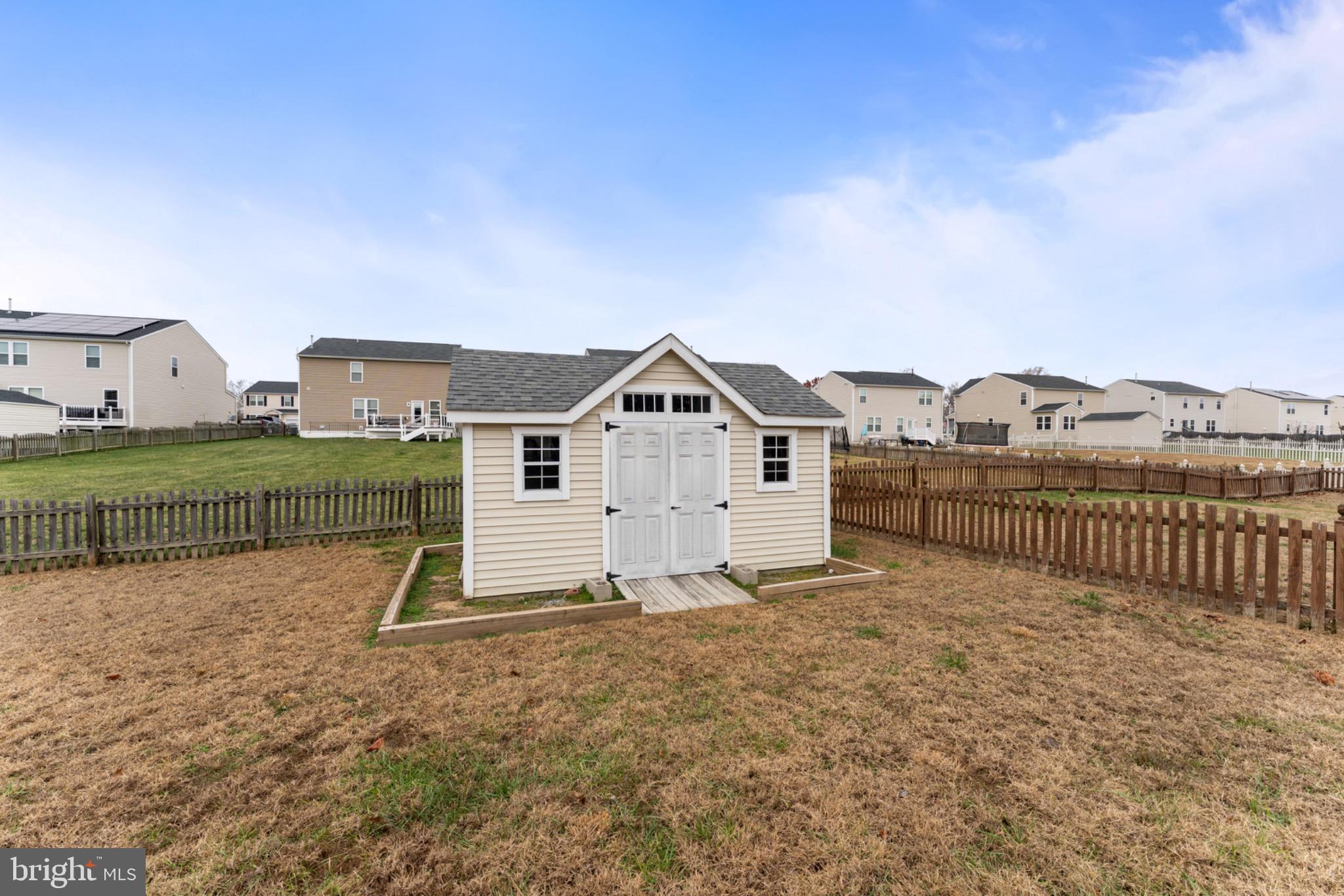 STAFFORD LAKES VILLAGE - Residential