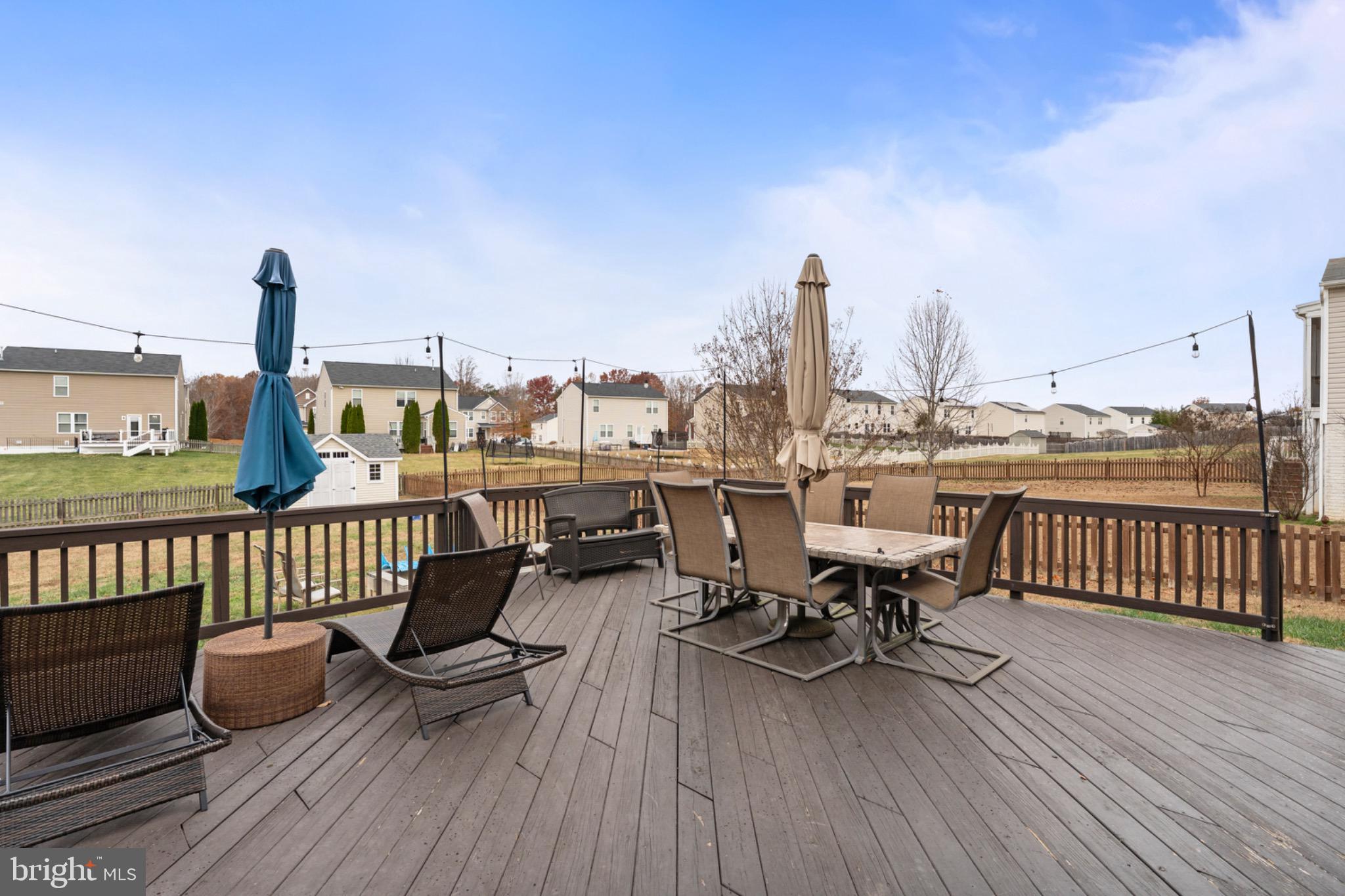 STAFFORD LAKES VILLAGE - Residential