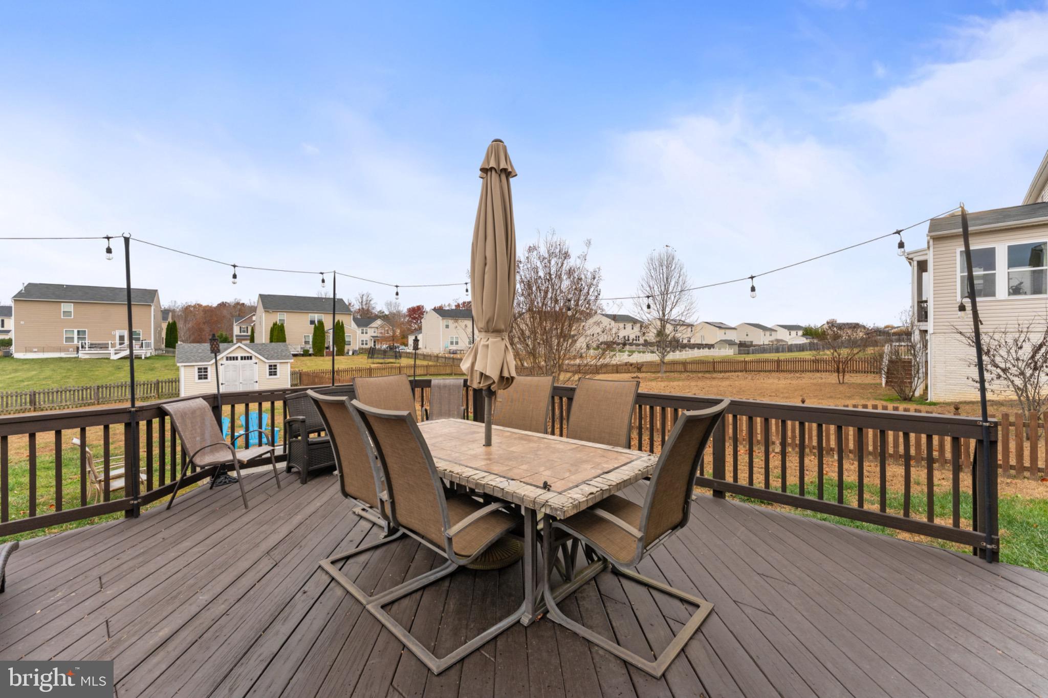 STAFFORD LAKES VILLAGE - Residential