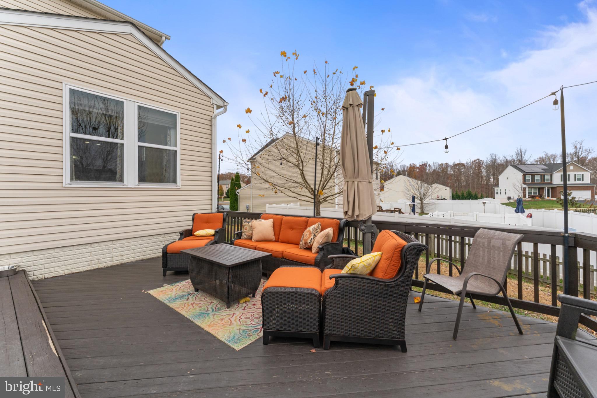 STAFFORD LAKES VILLAGE - Residential