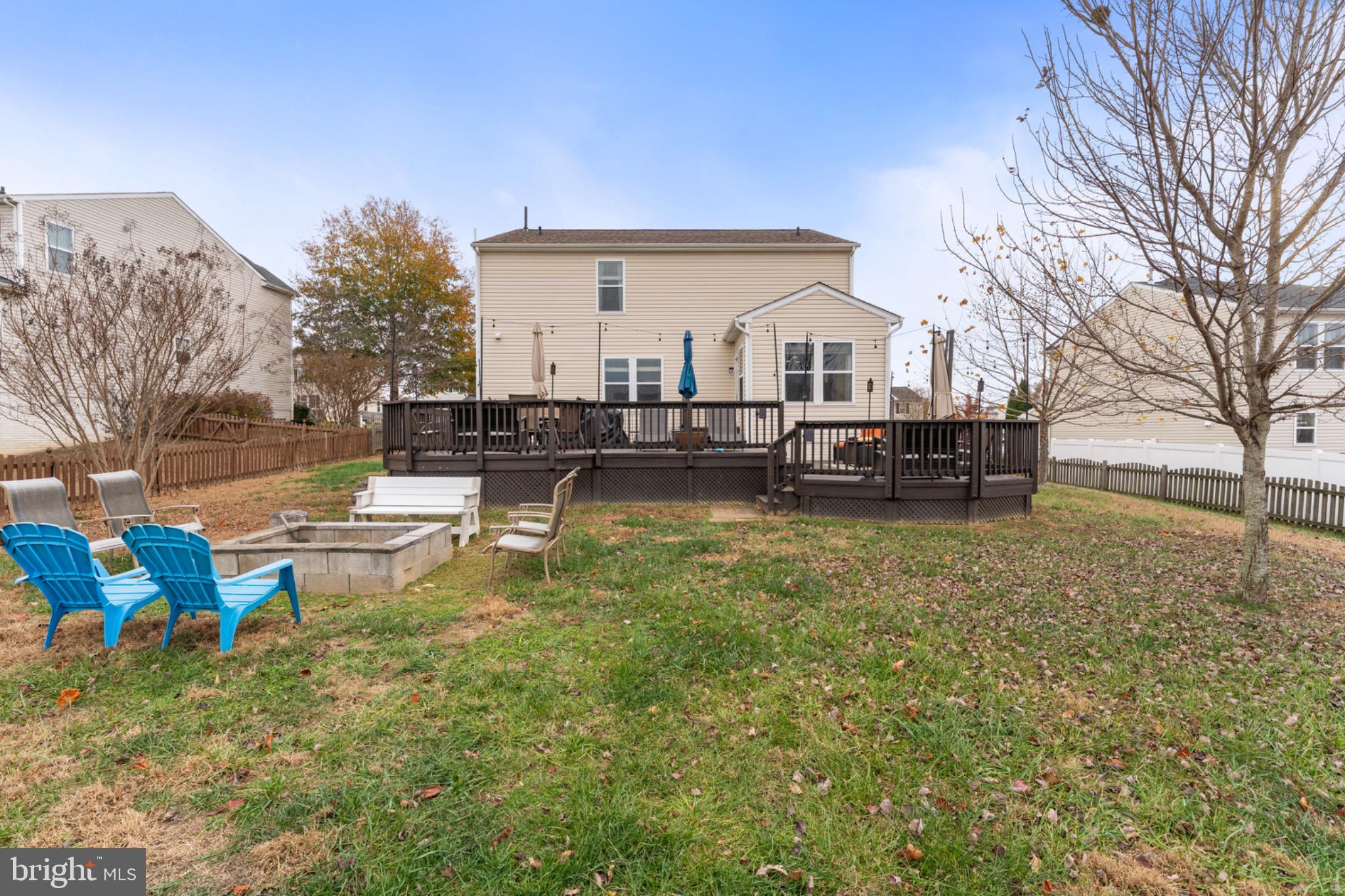 STAFFORD LAKES VILLAGE - Residential