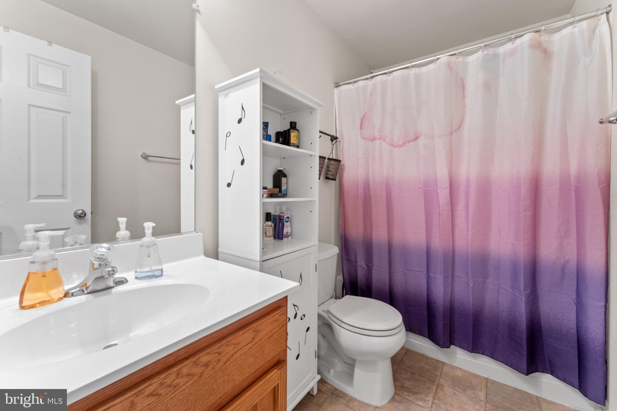 STAFFORD LAKES VILLAGE - Residential