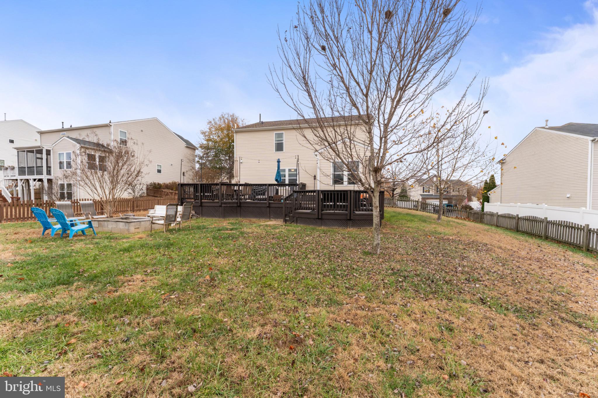 STAFFORD LAKES VILLAGE - Residential