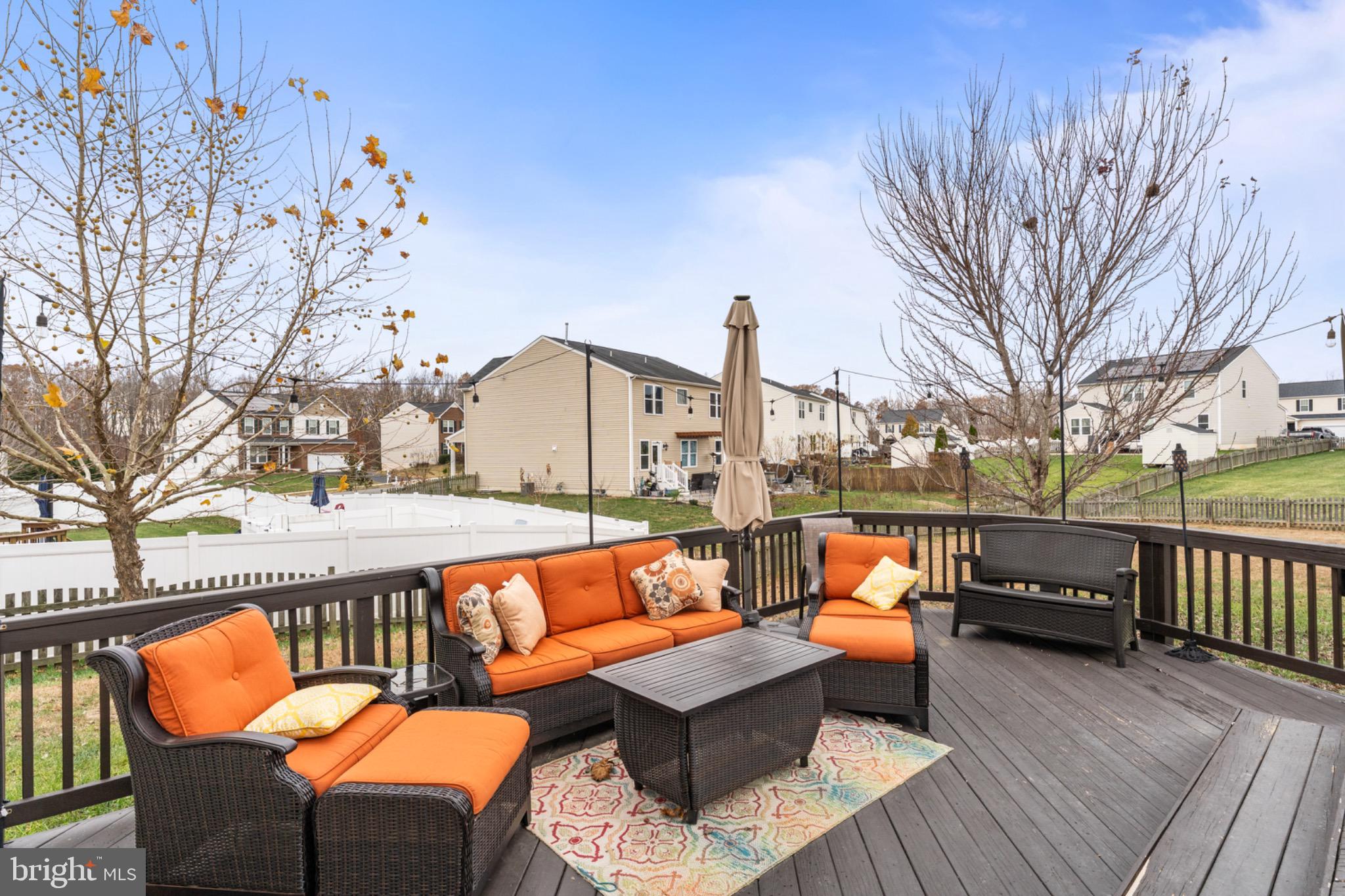 STAFFORD LAKES VILLAGE - Residential