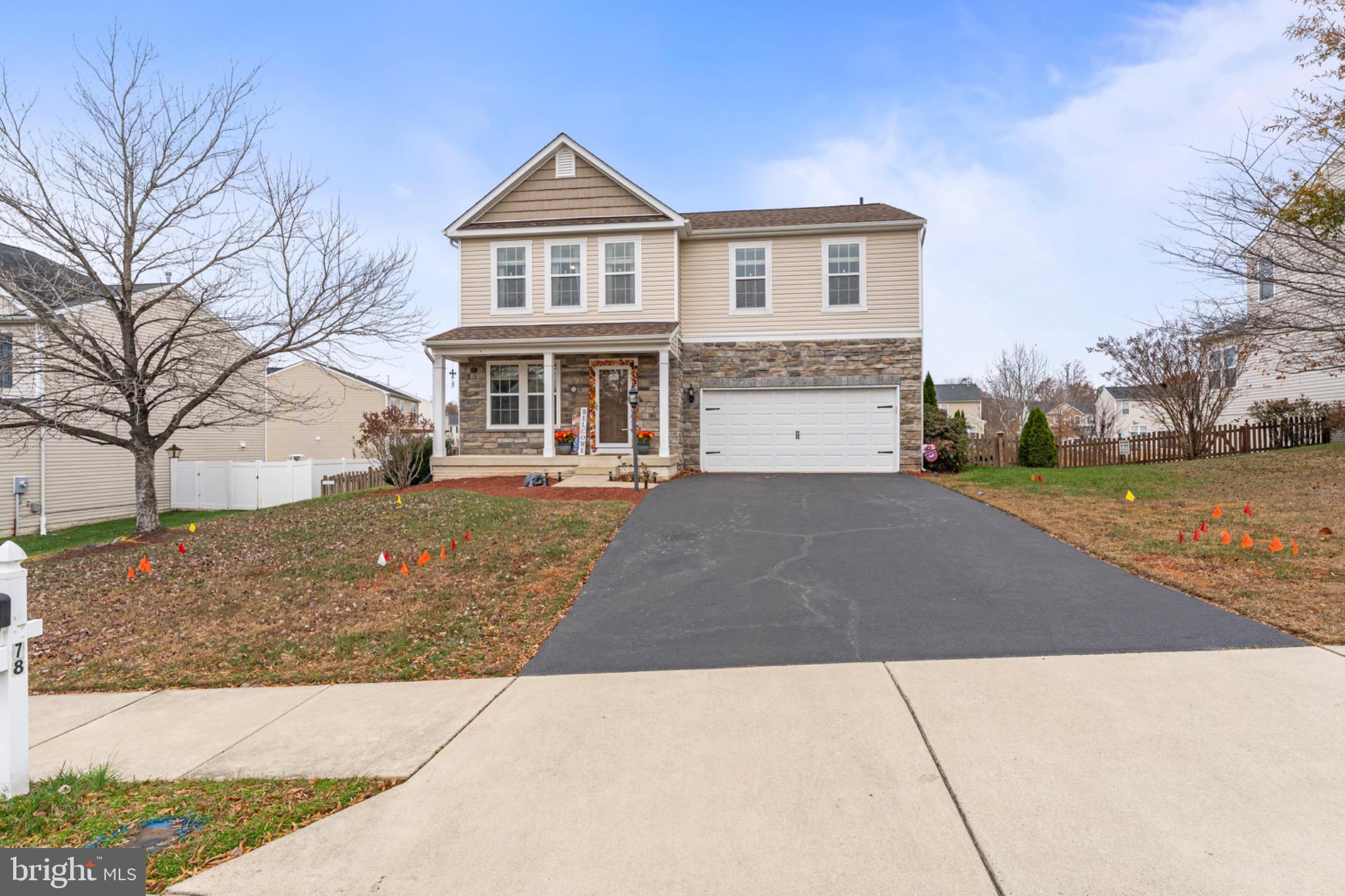 STAFFORD LAKES VILLAGE - Residential