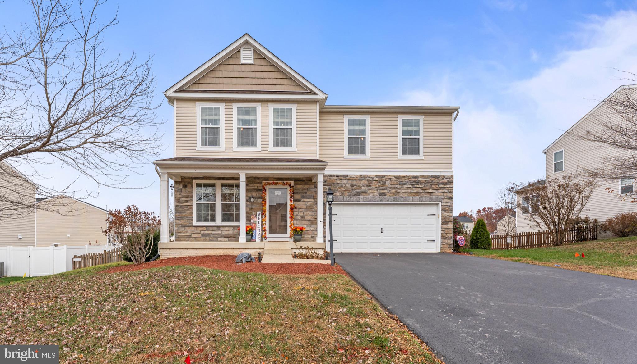 STAFFORD LAKES VILLAGE - Residential