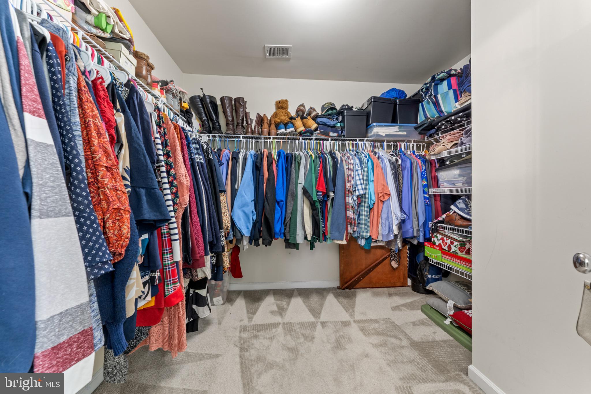 STAFFORD LAKES VILLAGE - Residential