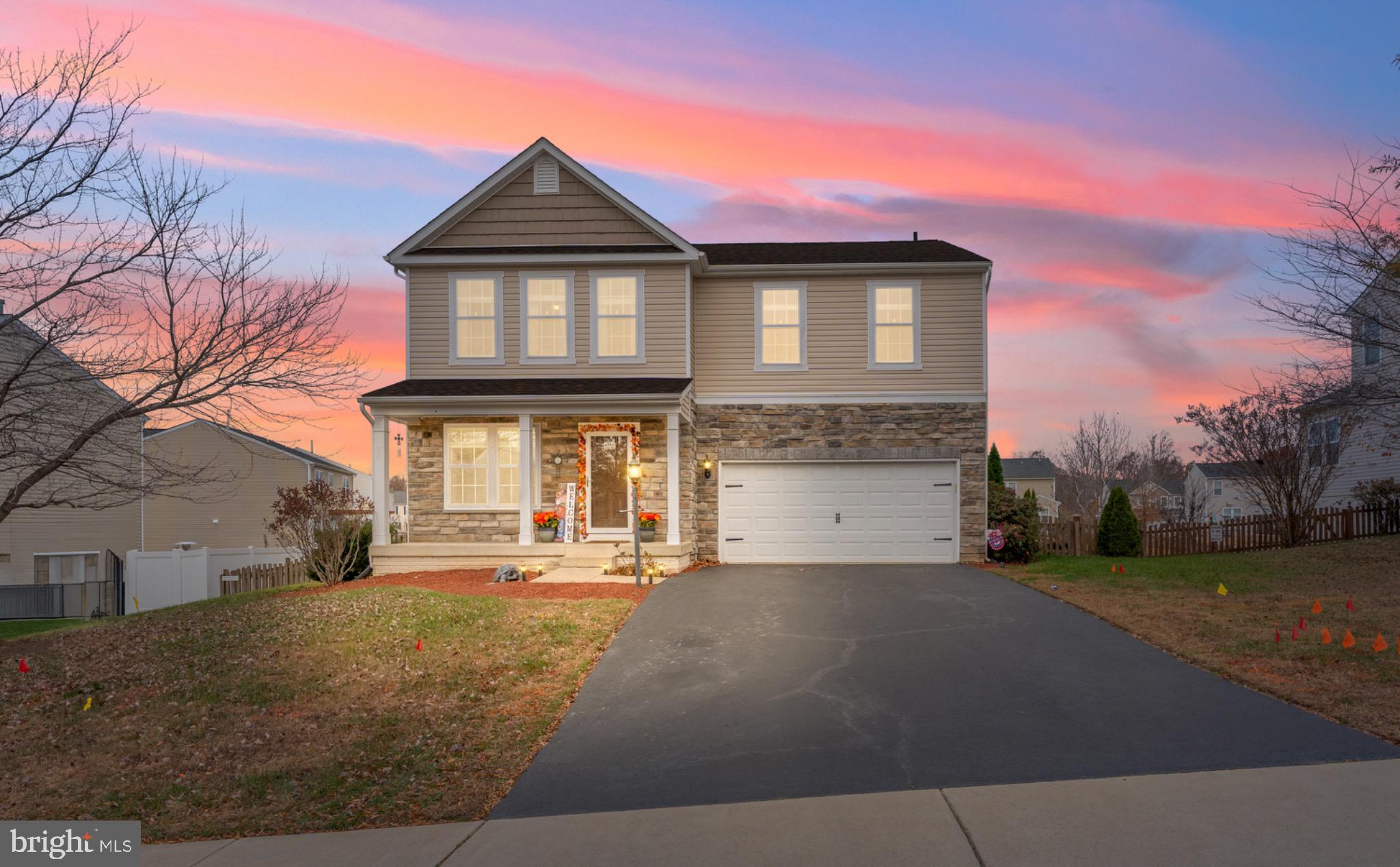 STAFFORD LAKES VILLAGE - Residential