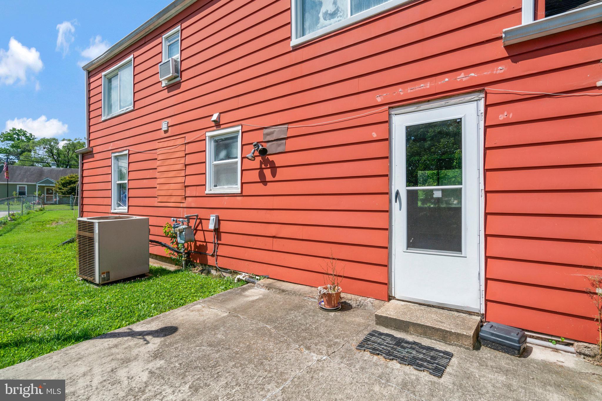 ANNALEE HEIGHTS - Residential