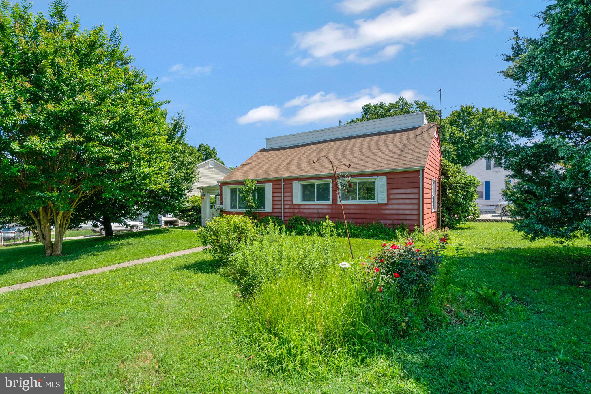 ANNALEE HEIGHTS - Residential