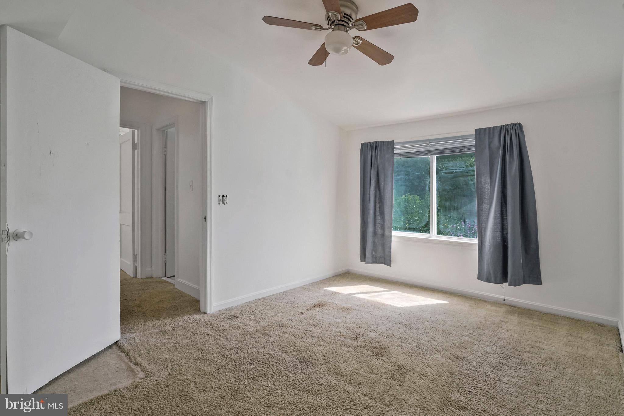 ANNALEE HEIGHTS - Residential