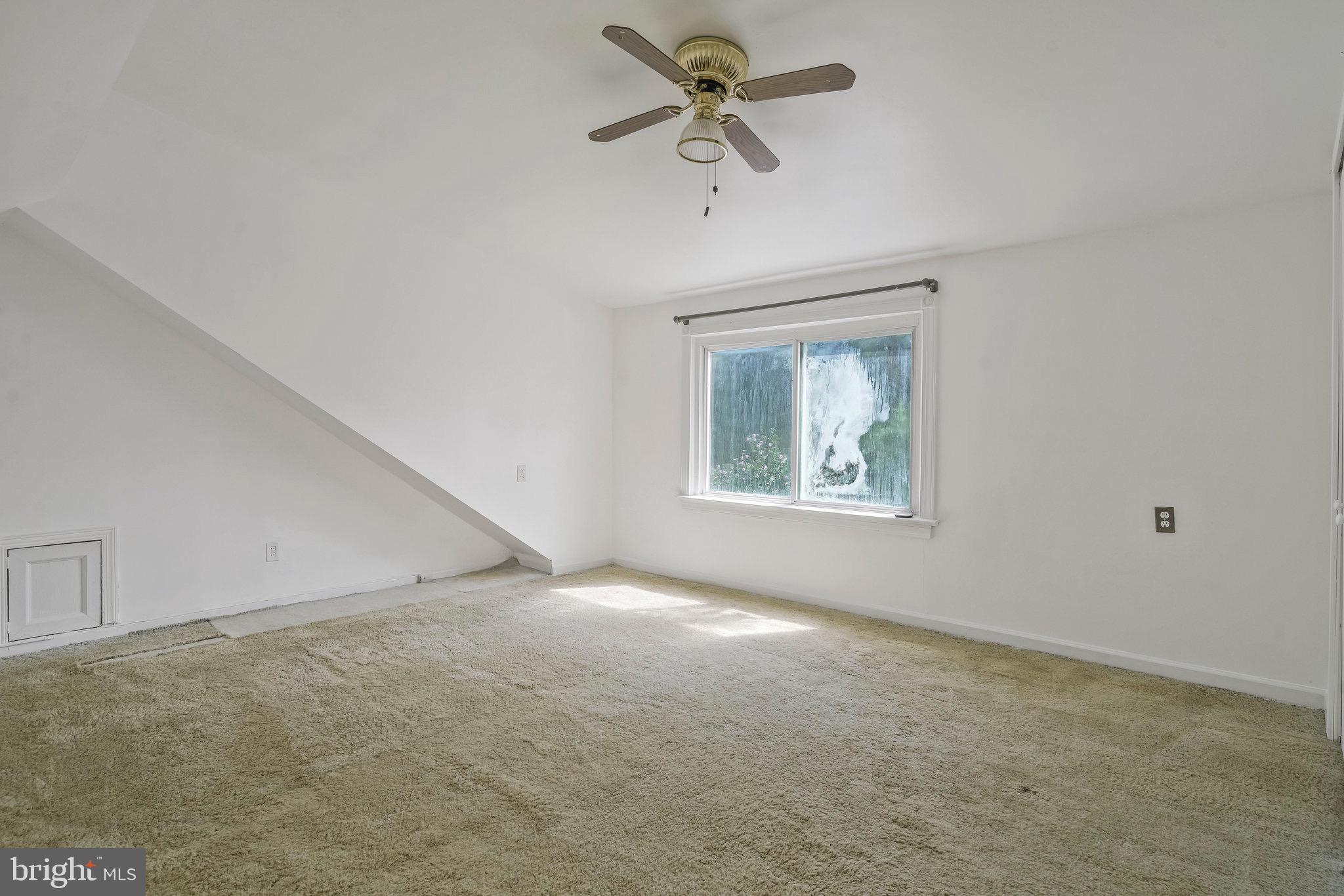 ANNALEE HEIGHTS - Residential