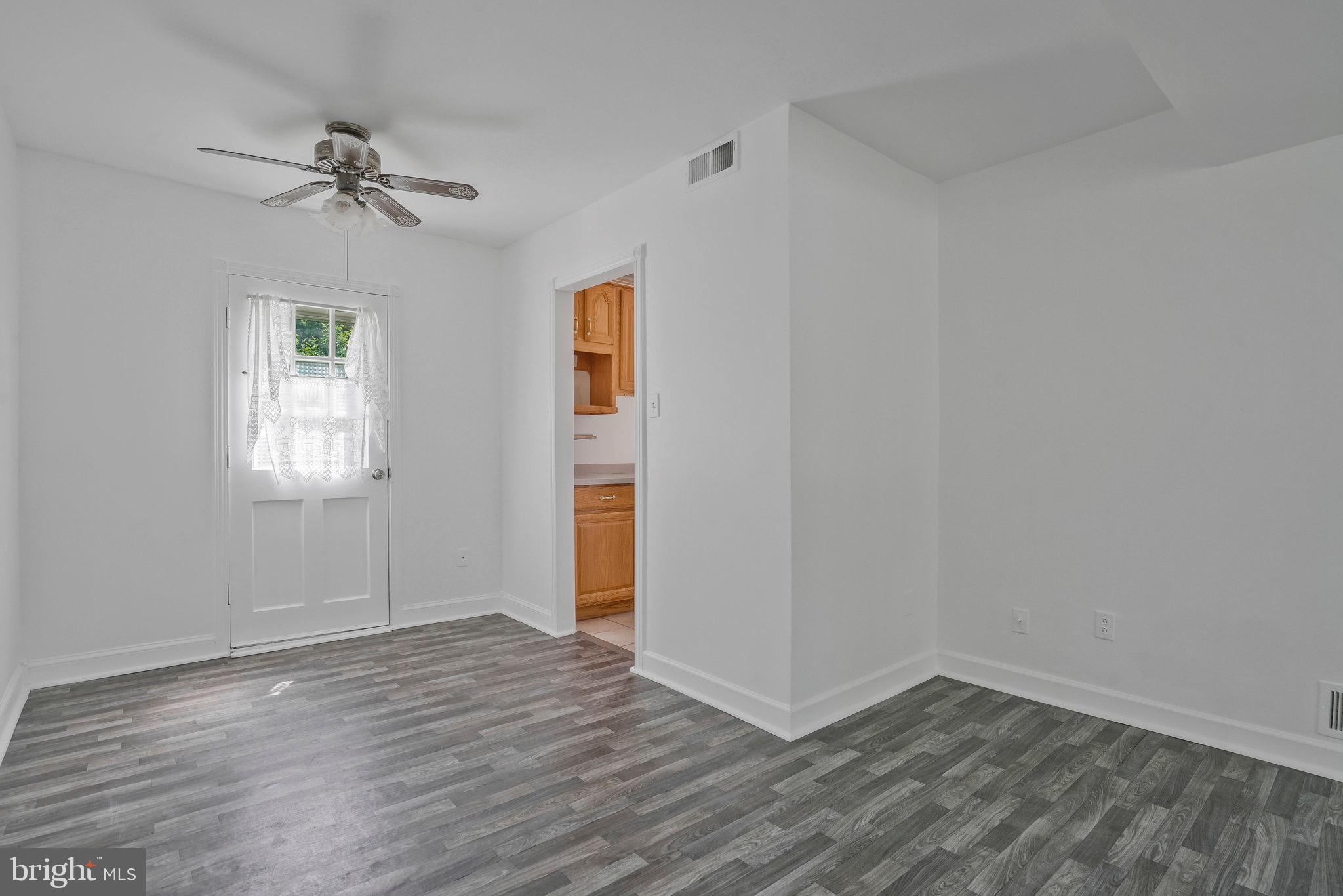 ANNALEE HEIGHTS - Residential