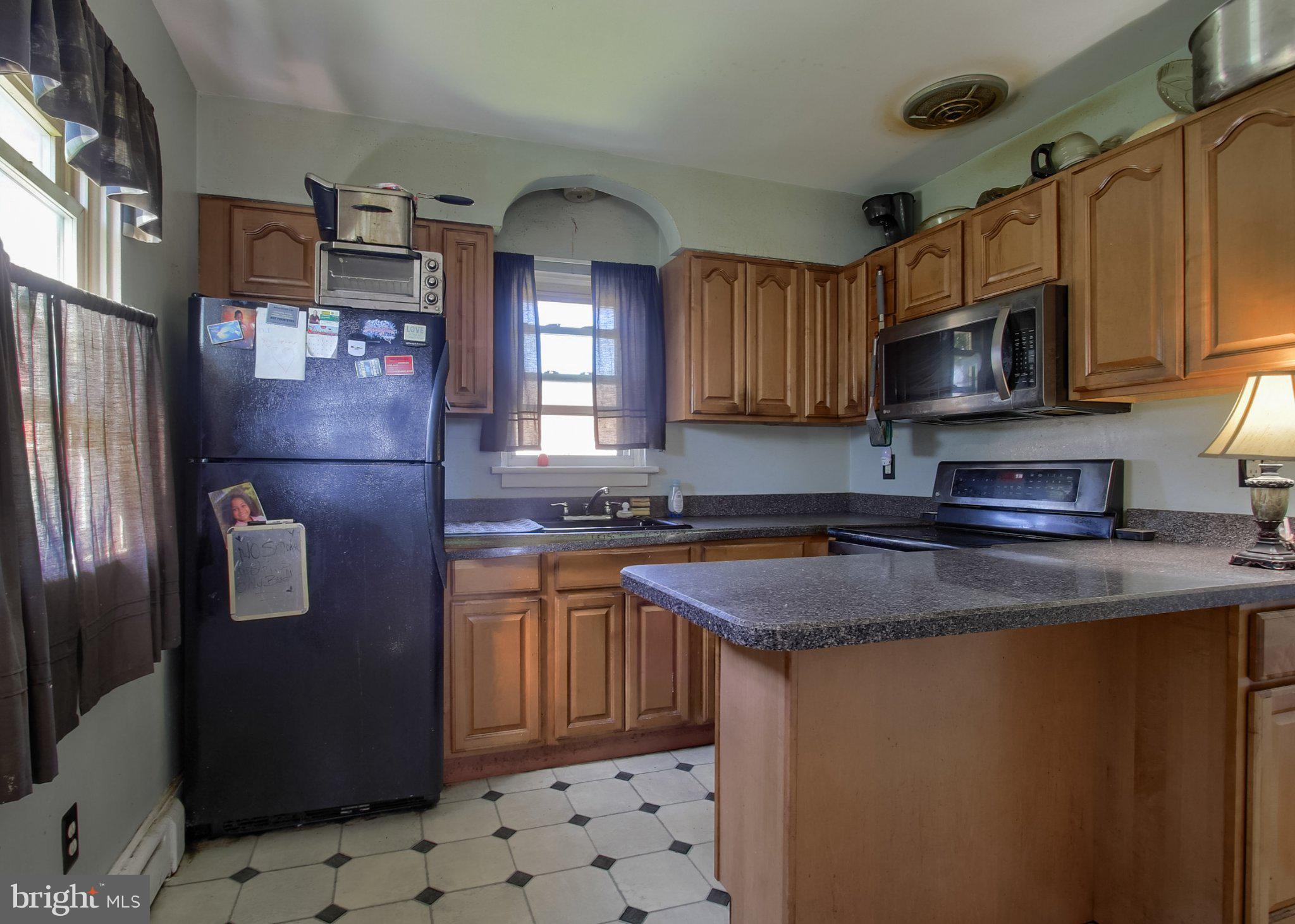 271 S 33RD STREET