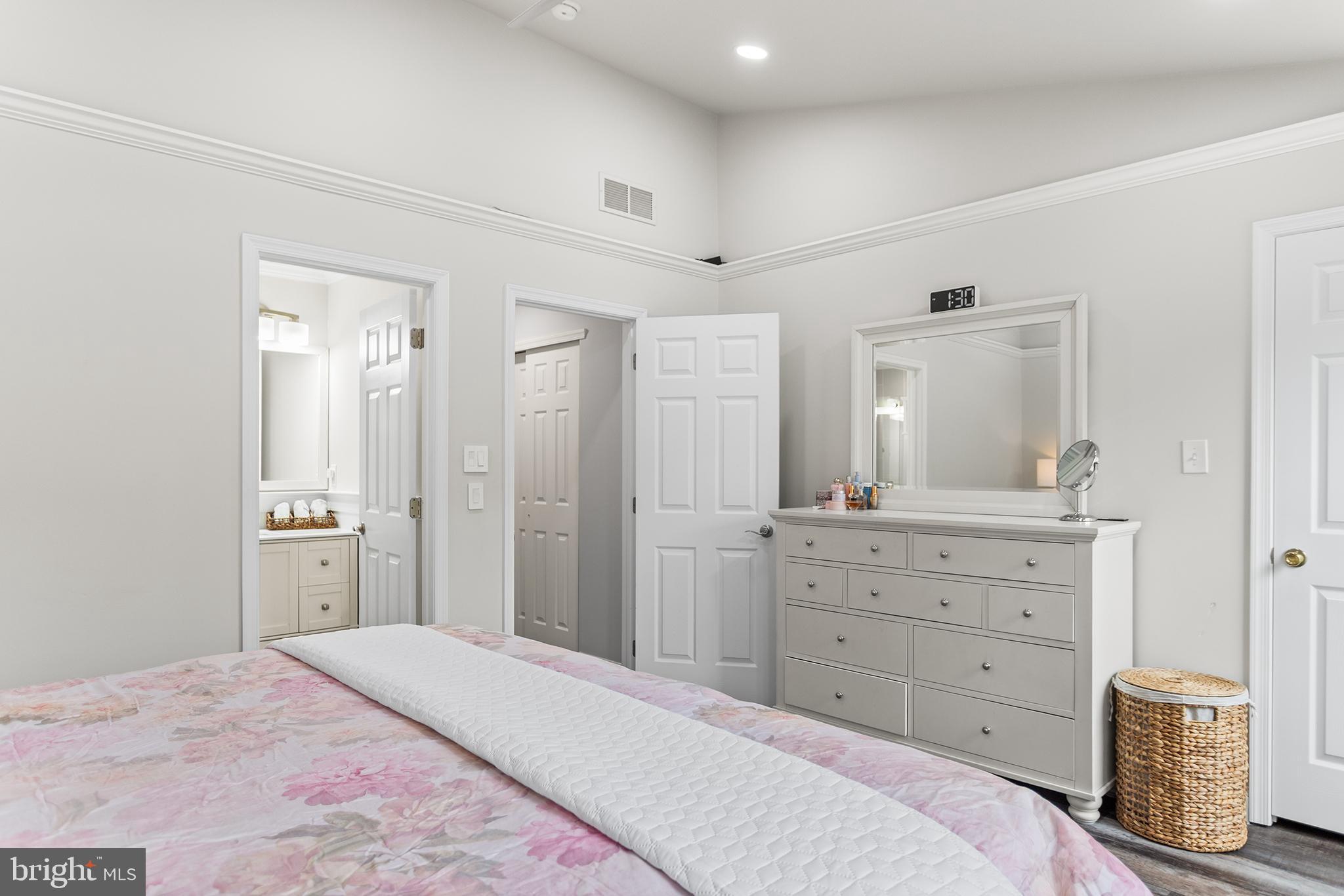 SPRING VALLEY WAY - Residential
