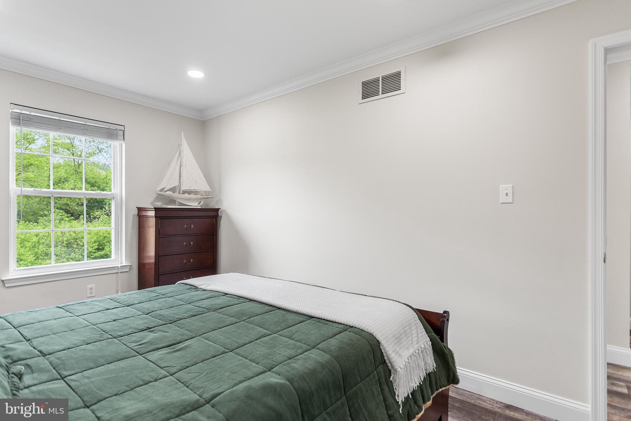 SPRING VALLEY WAY - Residential
