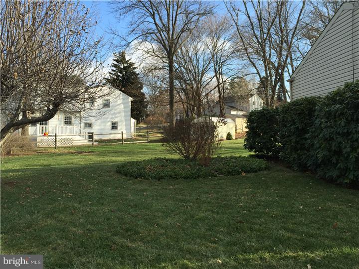 MAPLEWOOD - Residential
