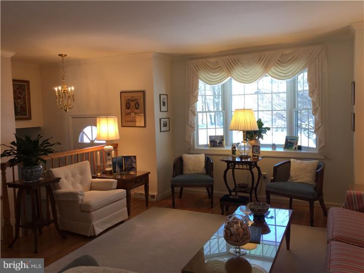 MAPLEWOOD - Residential
