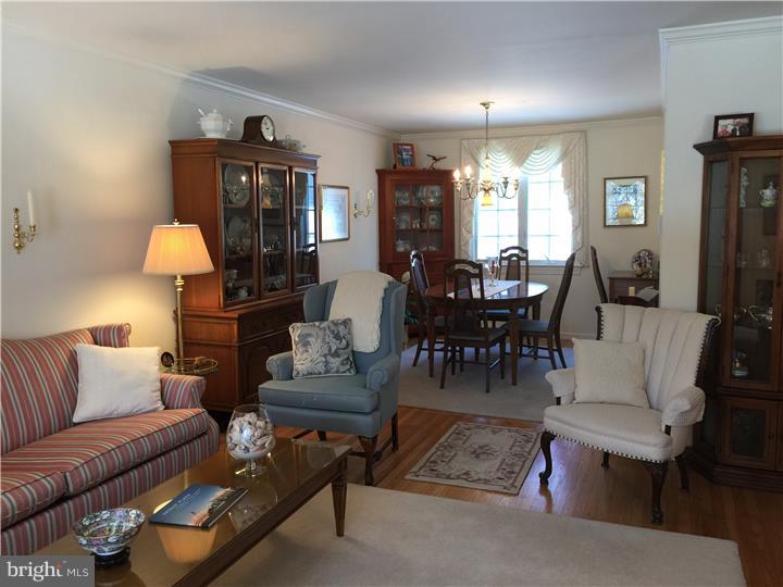 MAPLEWOOD - Residential