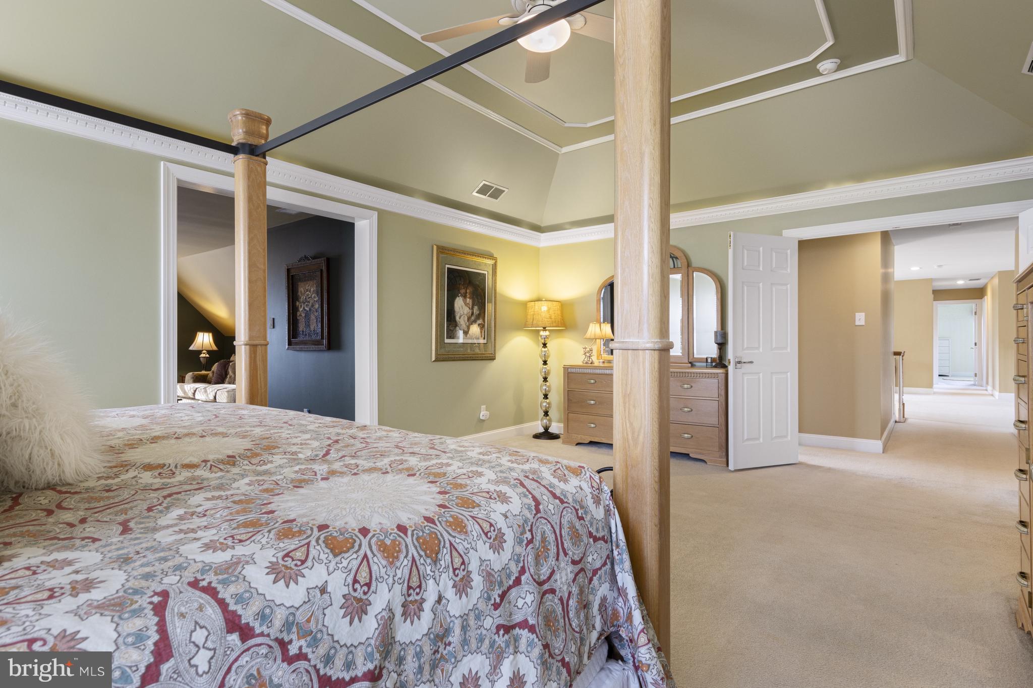 LAUREL HEIGHTS - Residential