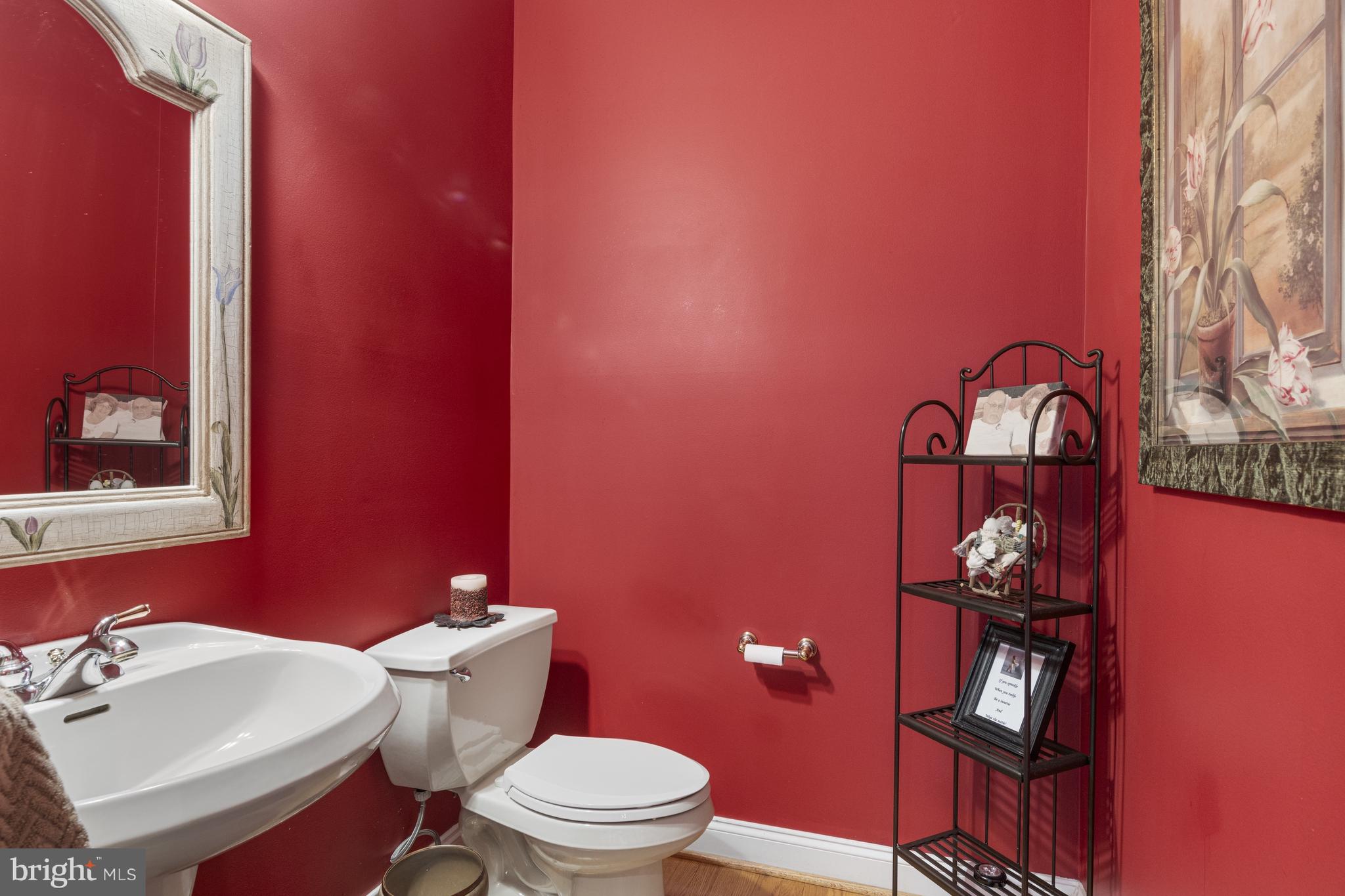 LAUREL HEIGHTS - Residential