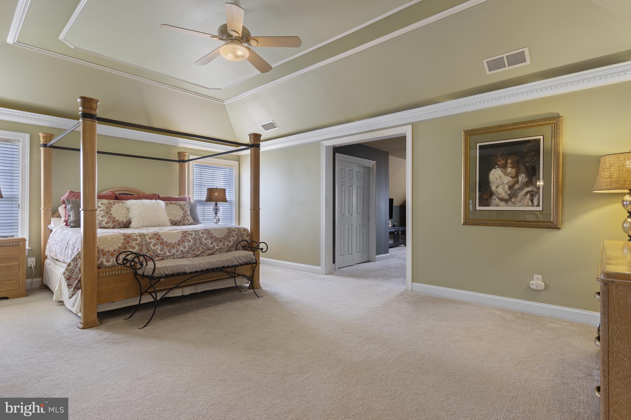 LAUREL HEIGHTS - Residential