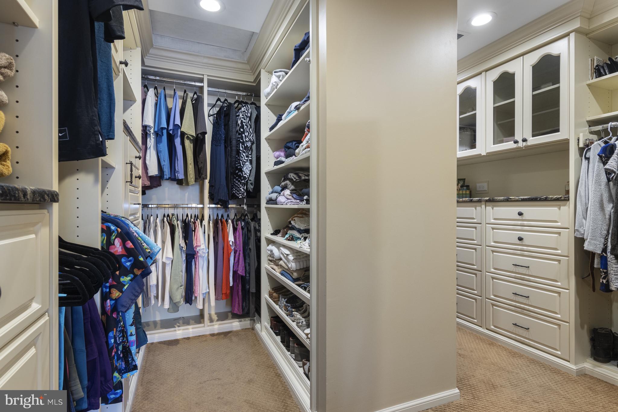 LAUREL HEIGHTS - Residential