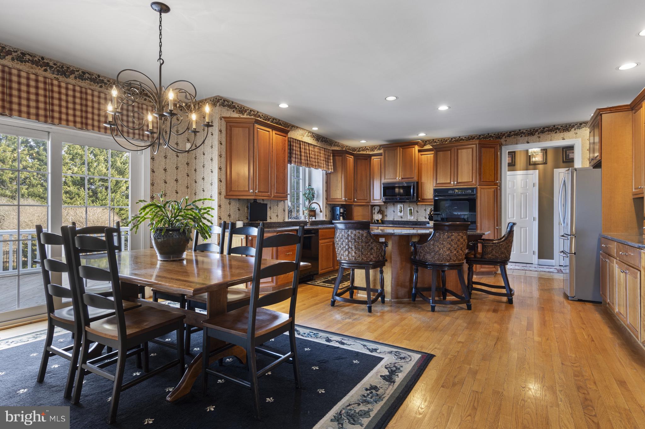 LAUREL HEIGHTS - Residential