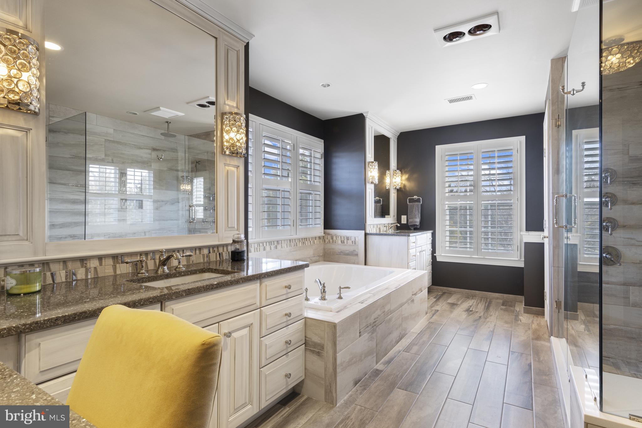 LAUREL HEIGHTS - Residential