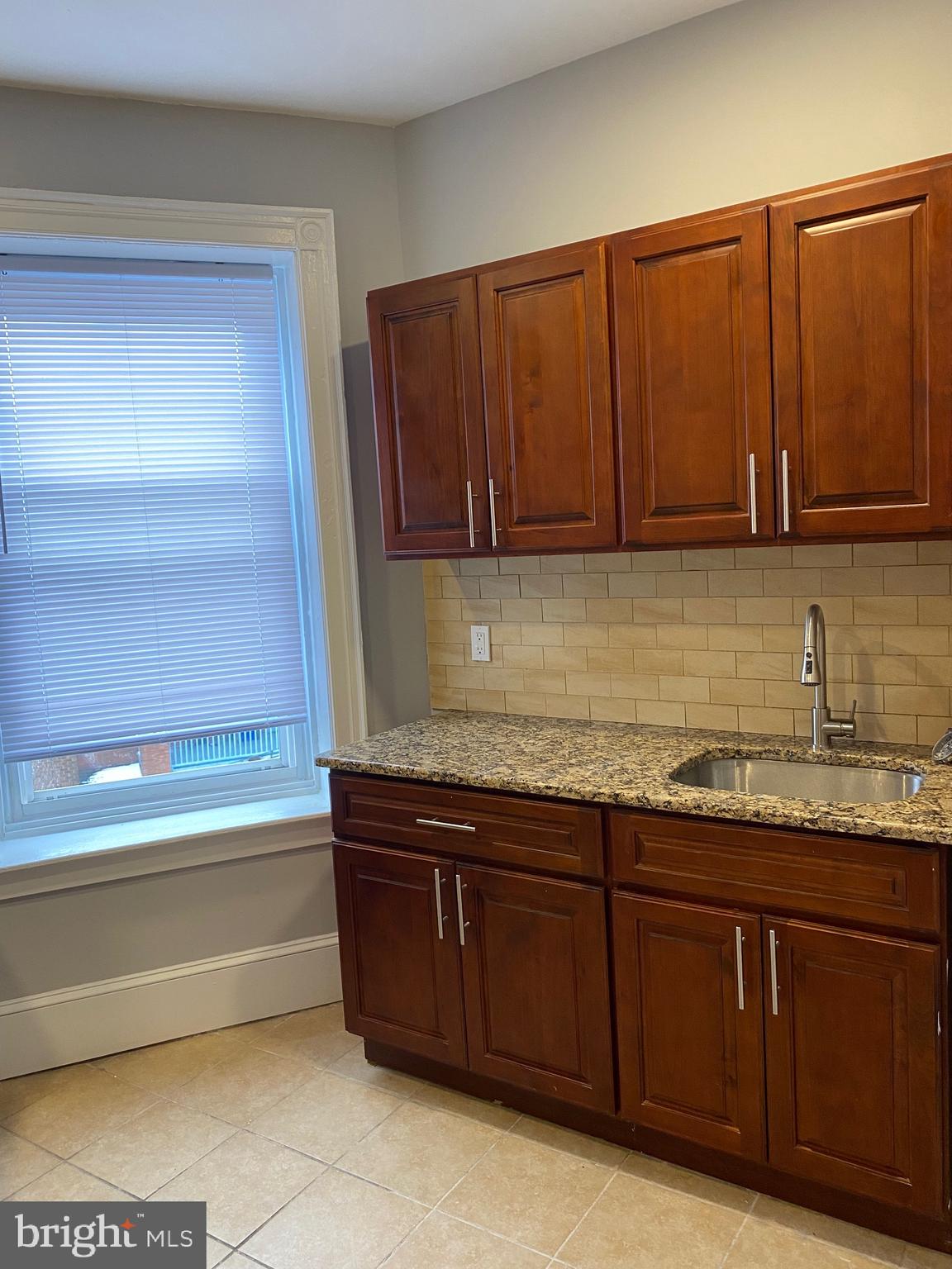 530 W KING STREET 42 B6