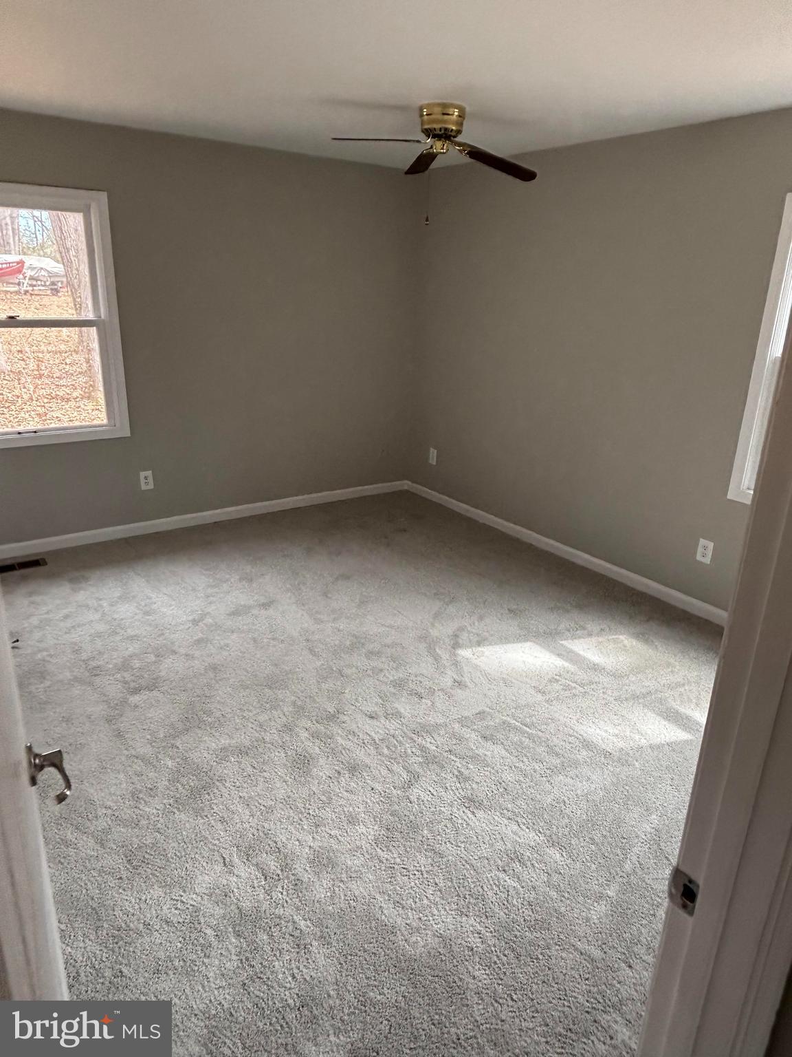 LAKE OF THE WOODS - Residential Lease