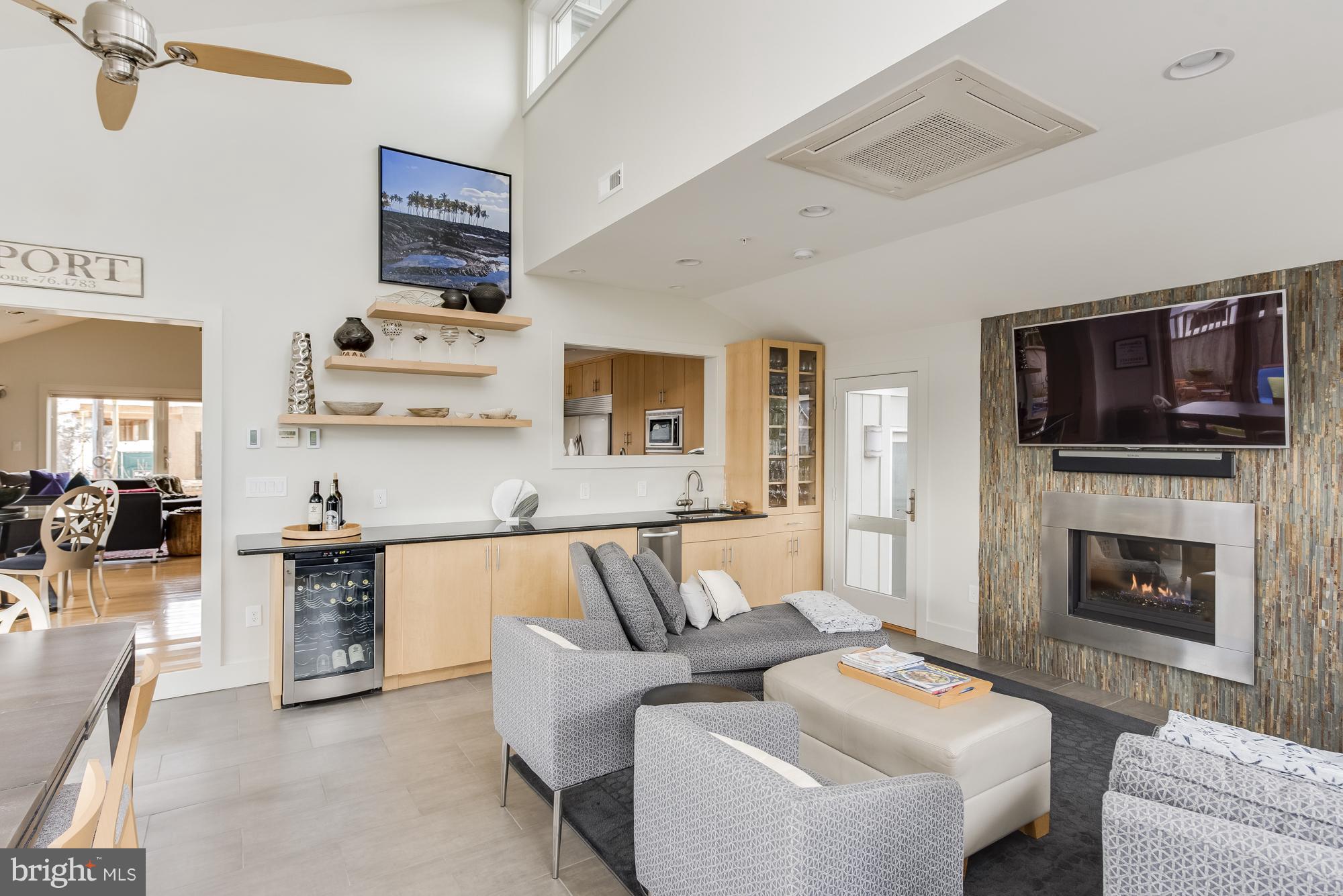 EASTPORT - Residential