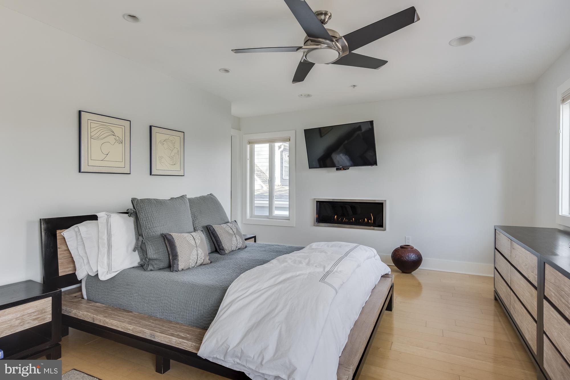 EASTPORT - Residential