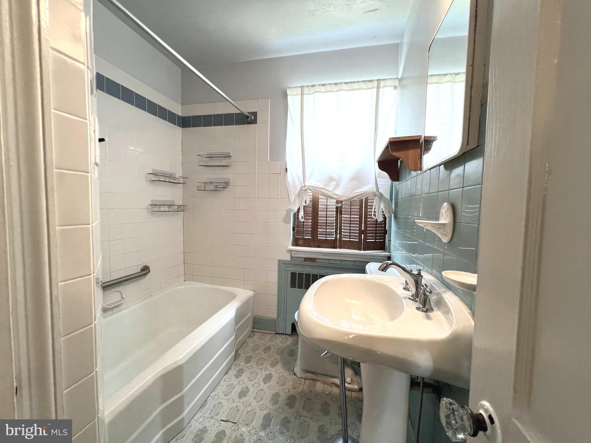 RIDGELEIGH - Residential