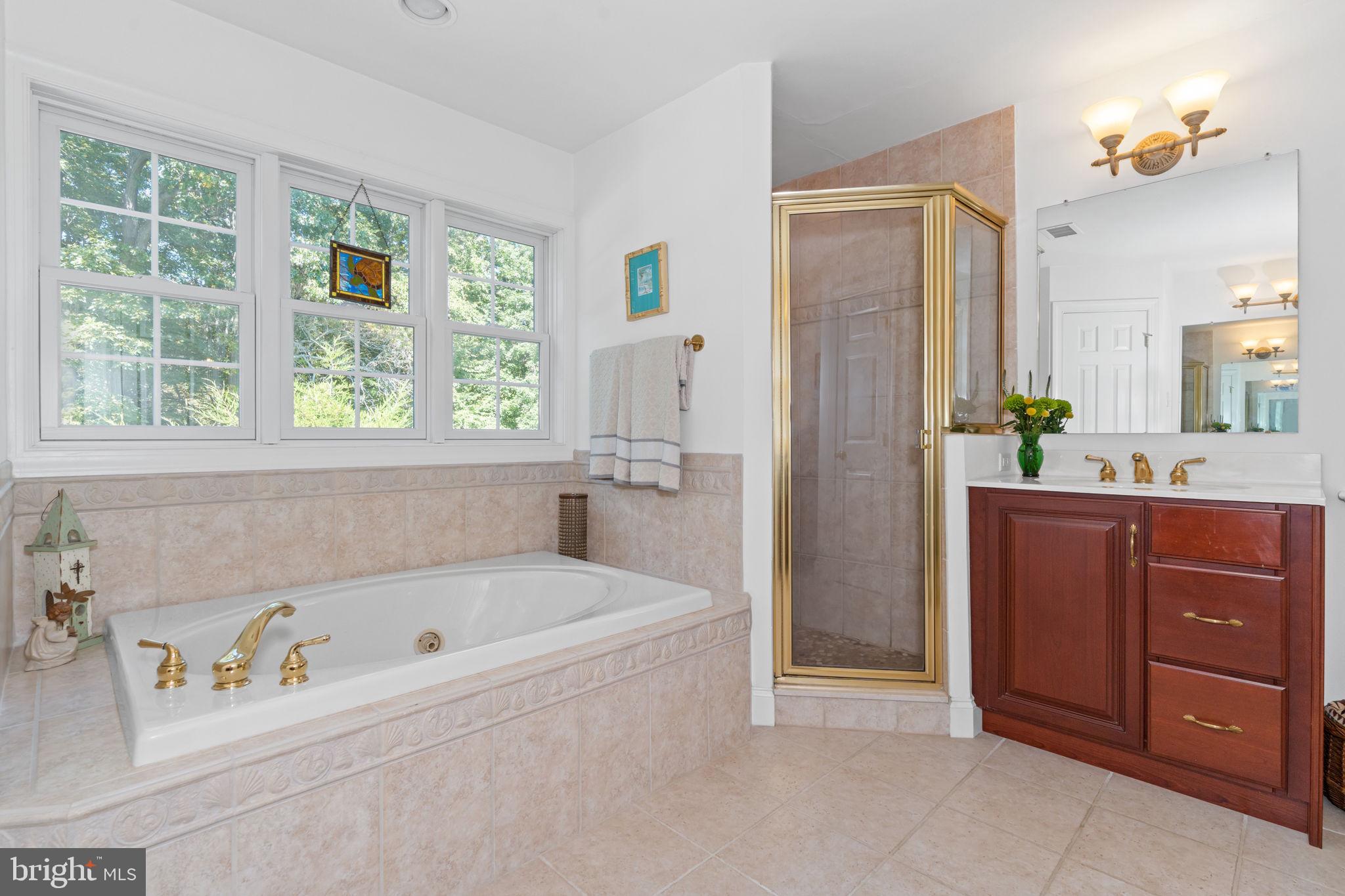 CARLTON NORTH GATE - Residential